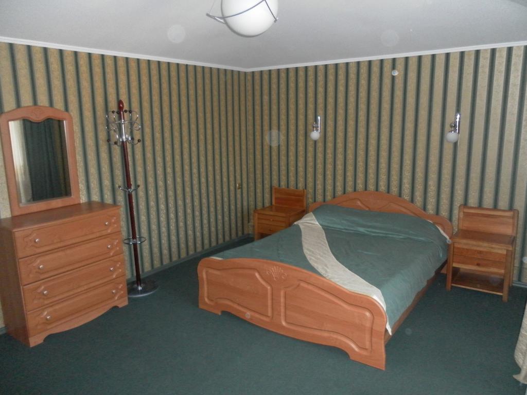 Guest House Svoyaky Gomel Phòng bức ảnh